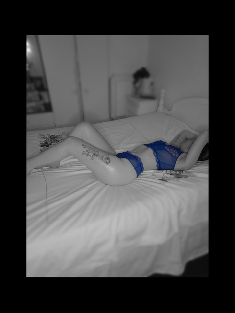 Onlyfans leaked lily-little-x 

 picture 2