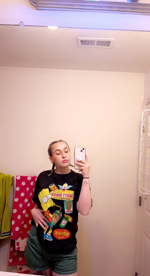 Download lilybug55 OnlyFans content free 

 picture 2