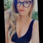 View lilyzoox OnlyFans content for free 

 picture 1