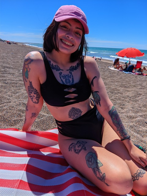 View linaorias (tijeret4) OnlyFans 43 Photos and 0 Videos for free 

 picture 2