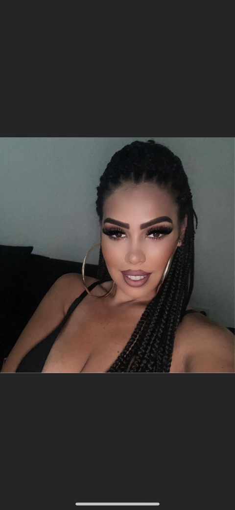 linawhite2 OnlyFans Leak 

 picture 2