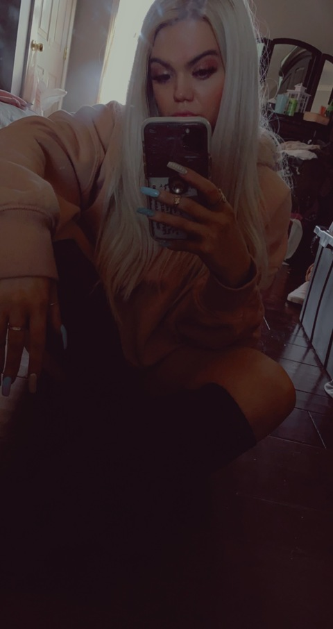 lindseyyyyj OnlyFans Leaked (39 Photos and 10 Videos) 

 picture 2