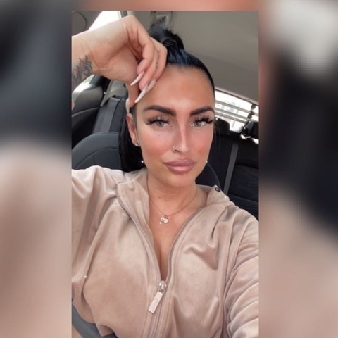 View LionessXXX (lioness_xxx) OnlyFans 58 Photos and 38 Videos leaked 

 picture 2