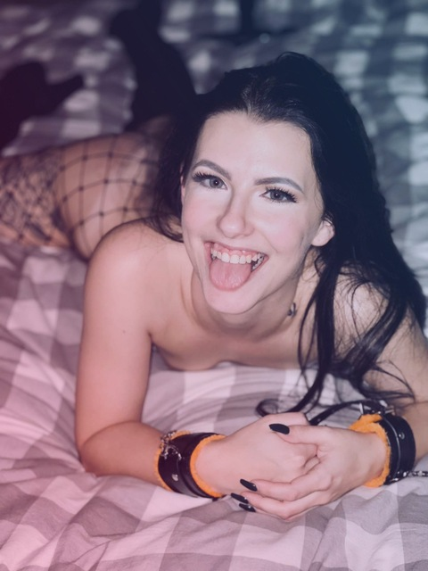 little-raven626 (Raven) OnlyFans Leaked Pictures & Videos 

 picture 2