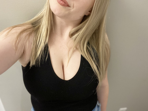 little_blonde (Little blonde) free OnlyFans Leaks 

 picture 2