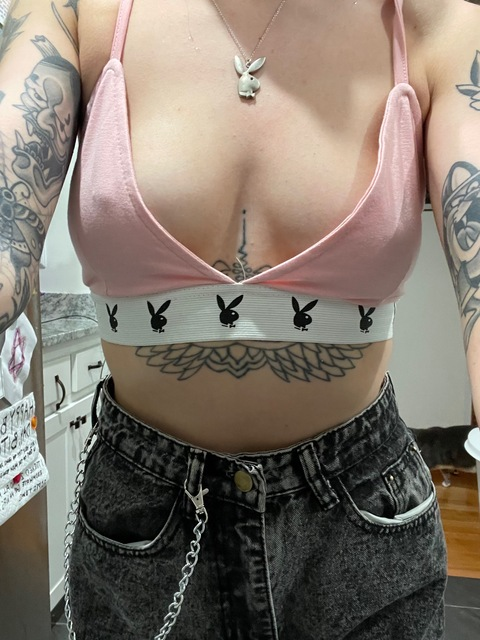 littlegoddessa OnlyFans Leak 

 picture 2