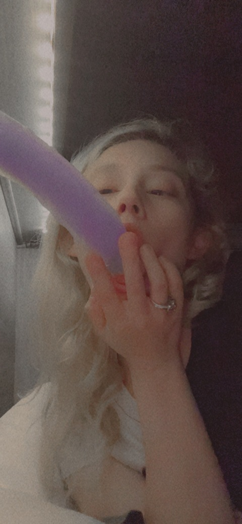 View littleladiebug21 OnlyFans videos and photos for free 

 picture 2