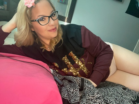 littlelinz OnlyFans Leaks 

 picture 2