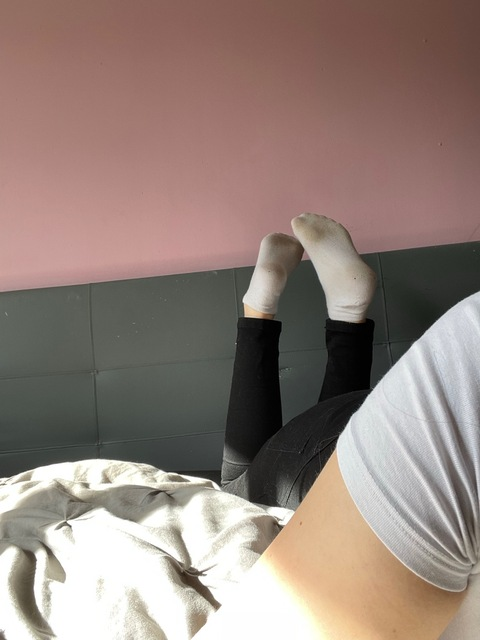 littlelouise99 OnlyFans Leaks 

 picture 2
