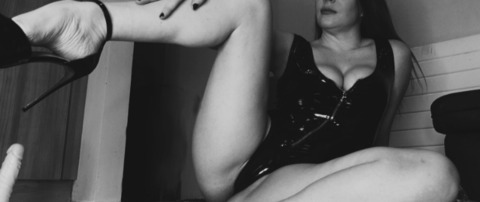 littlemissluna01 OnlyFans Leaked (700 Photos and 249 Videos) 

 picture 2