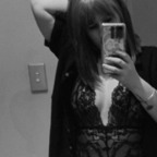 View LittleRed (littlered81) OnlyFans 16 Photos and 3 Videos gallery 

 picture 1