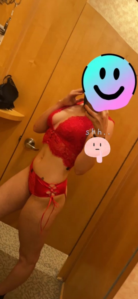 View littlfrenchy OnlyFans content for free 

 picture 2