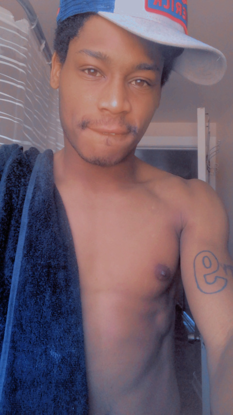 Onlyfans leak littygetbusy 

 picture 2