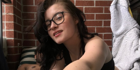 livisthew0rst OnlyFans Leaked Photos and Videos 

 picture 2