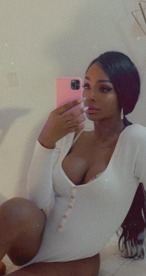 Onlyfans free content liz_lizsamtha 

 picture 2