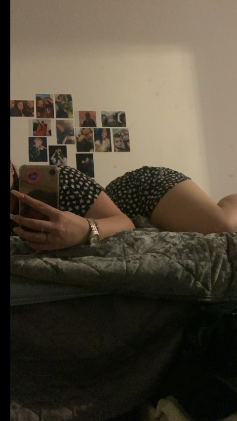 View liza.loo (Eliza) OnlyFans 18 Photos and 14 Videos leaked 

 picture 2