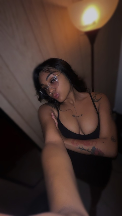 Free access to @lizethhmolina1 (Lizethh Molina) Leak OnlyFans 

 picture 2