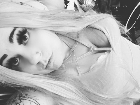 ljvip_xoxo OnlyFans Leaked 

 picture 2