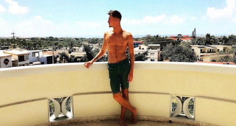 loganhxxx OnlyFans Leak 

 picture 2