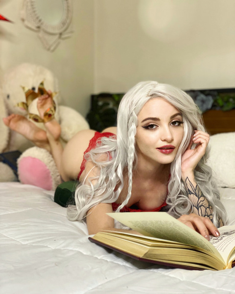 @lolafae leak Onlyfans content for free 

 picture 2