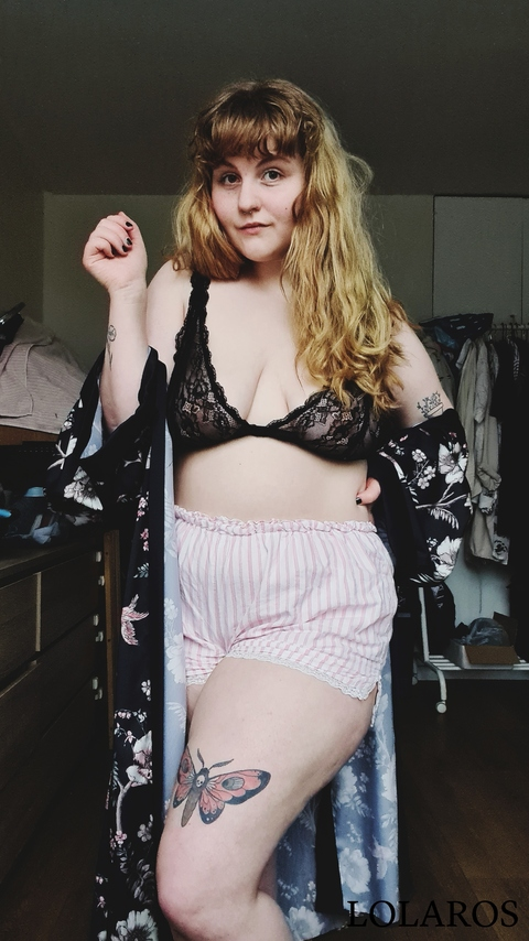 View 🌙 Lola Ros 🖤 (lolaros) OnlyFans 38 Photos and 10 Videos for free 

 picture 2