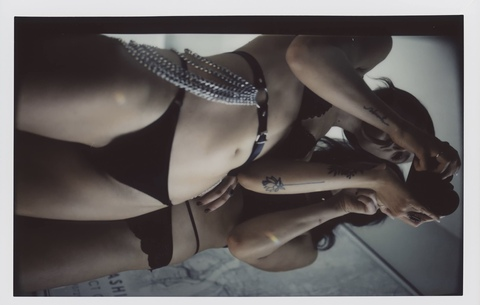 @loloandsophie leaks Onlyfans gallery free 

 picture 2