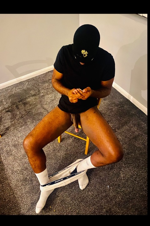 londontopking OnlyFans Leaked 

 picture 2