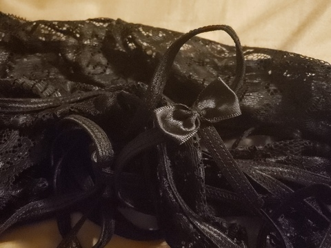 Download lonehousewifey OnlyFans content for free 

 picture 2