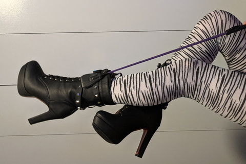 Onlyfans leaks longashlegs 

 picture 2