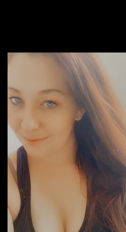View Lucie (loopylou92) OnlyFans 132 Photos and 18 Videos leaked 

 picture 2