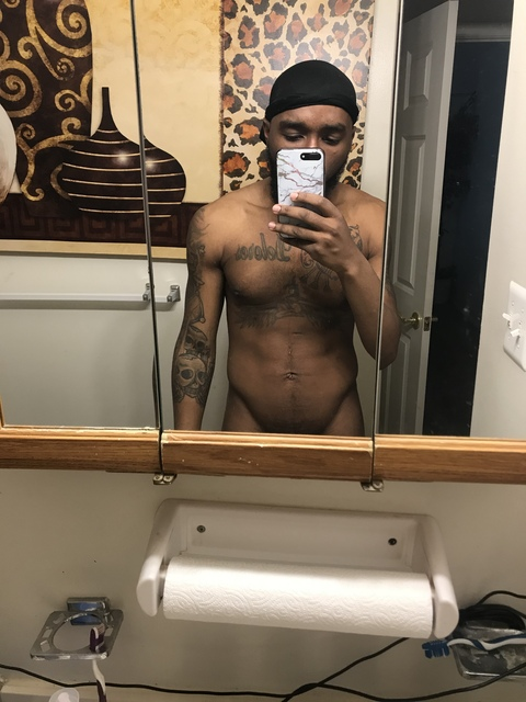 lorkevo (ﾚの尺 ズ乇ᐯの) OnlyFans Leaked Content 

 picture 2