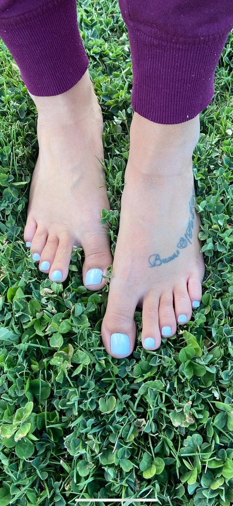 loulove25 (Lou) free OnlyFans Leaks 

 picture 2