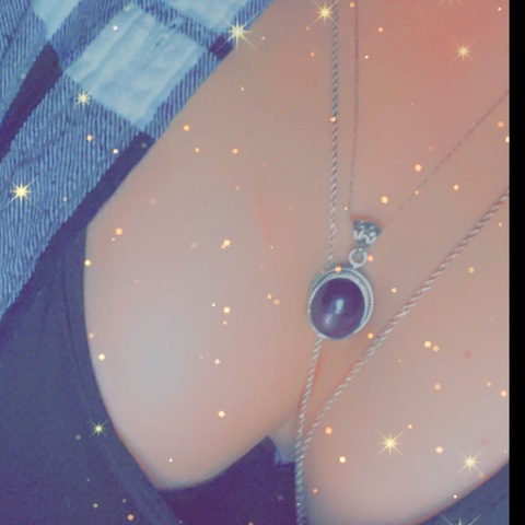 love102196 (Katie) free OnlyFans Leaked Videos and Pictures 

 picture 2