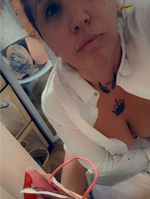 lovedivine2022 OnlyFans Leaks 

 picture 2