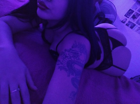 View lovedixie (🍒DIXIE🍒) OnlyFans 3 Photos and 3 Videos for free 

 picture 2