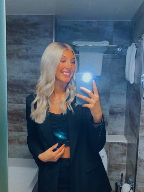 Get Free access to lovehoneybuns (🤭💖) Leaked OnlyFans 

 picture 2