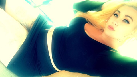 loveleenleigh OnlyFans Leak 

 picture 2