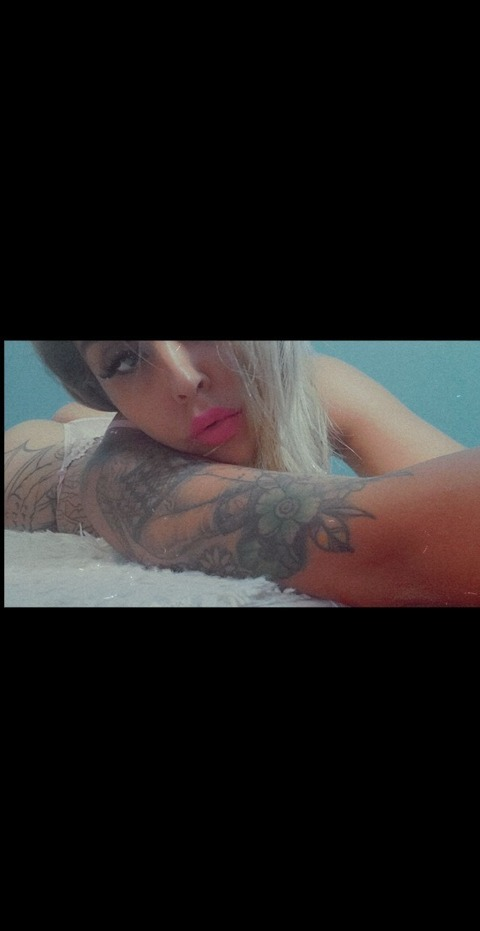 View lovelhyy (@lovelhyy 💖🔞🍯) OnlyFans 113 Photos and 3 Videos leaked 

 picture 2