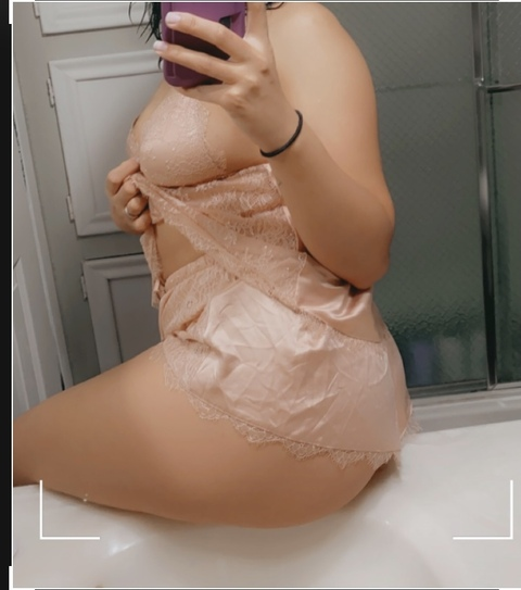 Free access to @lovely.bee123 (Dulce Unicorn) Leaks OnlyFans 

 picture 2