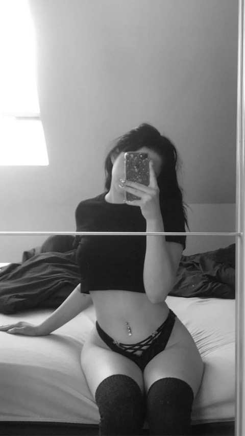 @lovelyely leaks Onlyfans videos free 

 picture 2