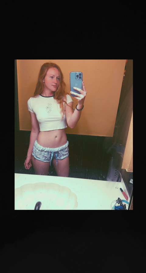View lovelylaceyhere (Lacey) OnlyFans 96 Photos and 27 Videos for free 

 picture 2