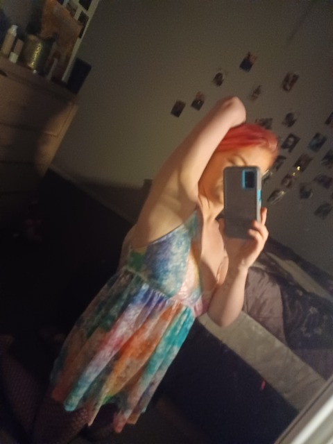 lovelylazydaisy OnlyFans Leaked 

 picture 2