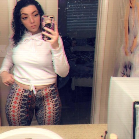 View lovelyyroseee OnlyFans content for free 

 picture 2