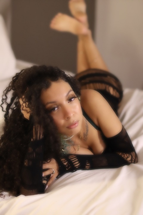 lovessshoney OnlyFans Leak 

 picture 2