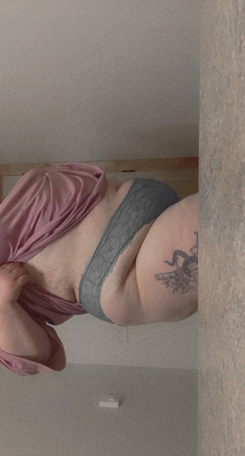 loveyoudaddyhehe OnlyFans Leaks (43 Photos and 41 Videos) 

 picture 2
