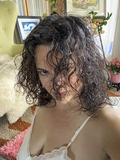 Onlyfans leak lovingisdancing 

 picture 2