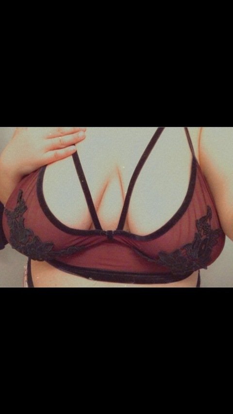 View lovlysabrina (Lovlysabrina) OnlyFans 44 Photos and 3 Videos leaked 

 picture 2