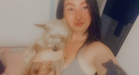 lozzalou9999 OnlyFans Leak 

 picture 2