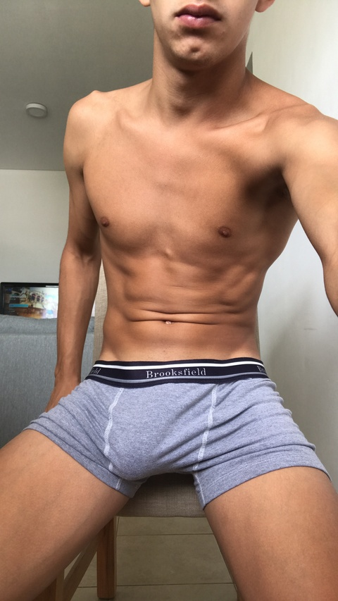 lucas_tejero (Lucas🔥 20cm 🍆) free OnlyFans content 

 picture 2