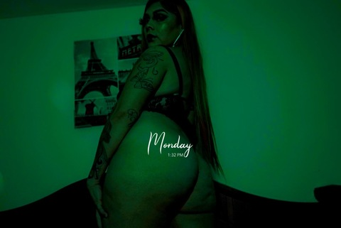 Onlyfans free luccivee94 

 picture 2
